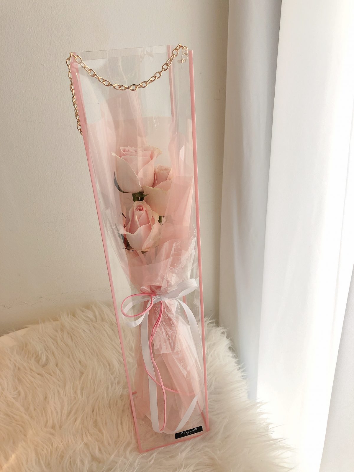 Transparent Chain Roses Flower Box ( PINK)